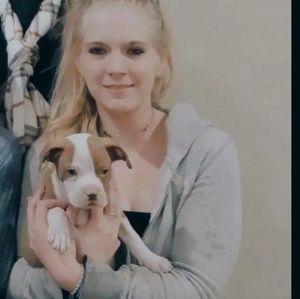 Meet your Posher, Avery